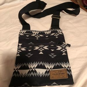 Dakine Crossbody purse